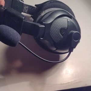 Turtle beach Black Gaming Headset with Mic